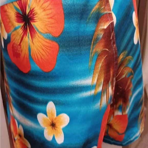 Isabella Tropical Floral Lined Board Shorts Size XL - Picture 8 of 11